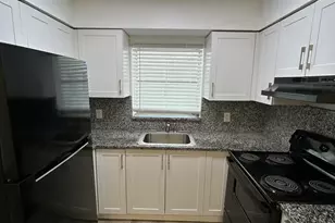 749 SE 15th St, Fort Lauderdale, FL 33316 - Photo 4