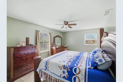 7702 Blairwood Circle S, Greenacres, FL 33467 - Photo 12