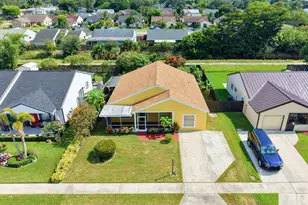 7702 Blairwood Cir S, Greenacres, FL 33467 - Photo 14