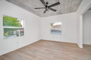 318 N E St, Lake Worth Beach, FL 33460 - Photo 8