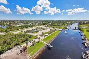 343 SE Fisk Rd, Port Saint Lucie, FL 34984 - Photo 36