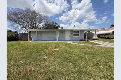 116 SE Camino Street, Port Saint Lucie, FL 34952 - Photo 2