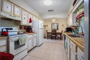 3324 S Jenkins Rd, Fort Pierce, FL 34981 - Photo 8