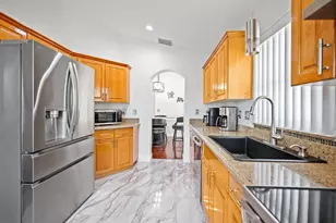 12979 Hampton Lakes Cir, Boynton Beach, FL 33436 - Photo 6