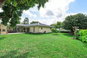 8520 NW 29th Dr, Coral Springs, FL 33065 - Photo 46