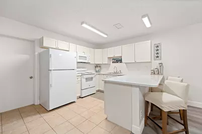 3411 NE 5 Avenue NE #1-2, Pompano Beach, FL 33064 - Photo 10
