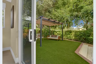 1311 NW 2nd Circle, Boca Raton, FL 33432 - Photo 10
