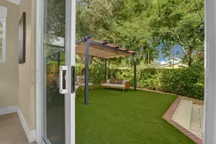 1311 NW 2nd Cir, Boca Raton, FL 33432 - Photo 10
