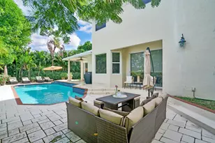 1311 NW 2nd Cir, Boca Raton, FL 33432 - Photo 68