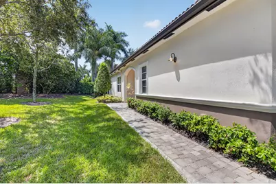 14639 Barletta Way, Delray Beach, FL 33446 - Photo 2