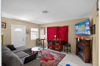 208 SW 2nd Place #1-2, Dania Beach, FL 33004 - Photo 8