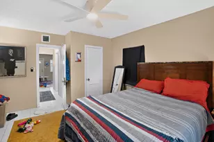 208 SW 2nd Pl, Dania Beach, FL 33004 - Photo 12