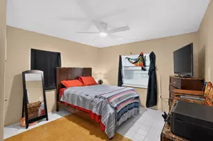 208 SW 2nd Pl, Dania Beach, FL 33004 - Photo 14