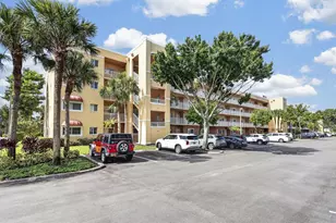 4721 Lucerne Lakes Blvd E, Lake Worth, FL 33467 - Photo 1