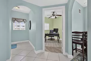 4721 Lucerne Lakes Blvd E, Lake Worth, FL 33467 - Photo 4