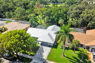 4270 NW 9th St, Delray Beach, FL 33445 - Photo 2