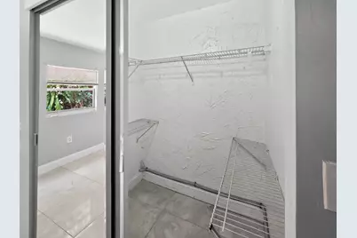 2426 NE 184th Street, North Miami Beach, FL 33160 - Photo 14