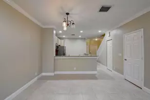 9113 Tremezzo Ln, Boynton Beach, FL 33472 - Photo 4