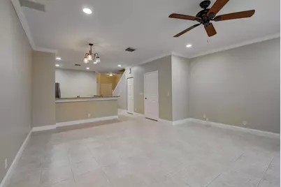 9113 Tremezzo Lane, Boynton Beach, FL 33472 - Photo 8