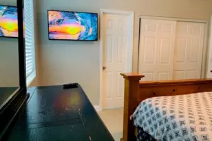 2401 Andros Ln, Fort Lauderdale, FL 33312 - Photo 20