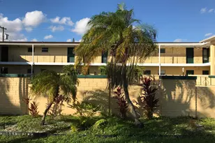 2285 NE 172nd St, North Miami Beach, FL 33160 - Photo 12