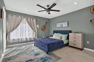 2300 NW 33rd St, Oakland Park, FL 33309 - Photo 10