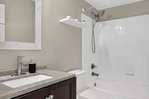 2300 NW 33rd St, Oakland Park, FL 33309 - Photo 14