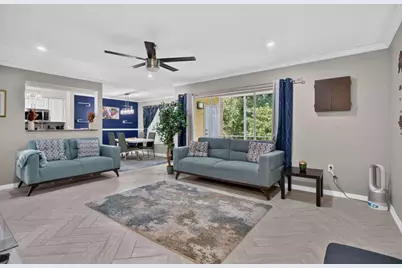 2300 NW 33rd Street #904, Oakland Park, FL 33309 - Photo 2