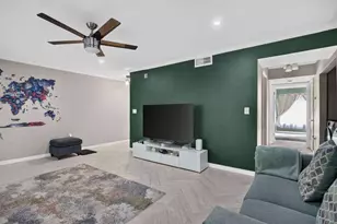 2300 NW 33rd St, Oakland Park, FL 33309 - Photo 4
