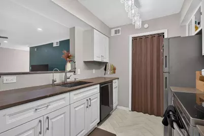 2300 NW 33rd Street #904, Oakland Park, FL 33309 - Photo 6