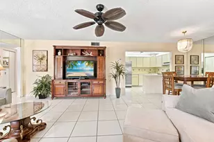 222 Pine HOV Cir, Greenacres, FL 33463 - Photo 6