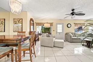 222 Pine HOV Cir, Greenacres, FL 33463 - Photo 8