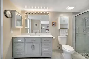 8630 Bridle Path Ct, Davie, FL 33328 - Photo 36