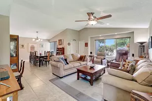 8630 Bridle Path Ct, Davie, FL 33328 - Photo 10