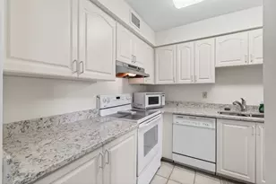 13682 Via Flora, Delray Beach, FL 33484 - Photo 8