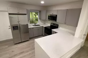 1005 SW 3rd Way, Boynton Beach, FL 33426 - Photo 1