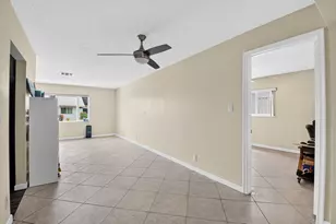 2116 SW 22nd Ct, Boynton Beach, FL 33426 - Photo 8