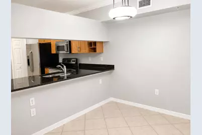 6521 Emerald Dunes Drive #206 + Garage, West Palm Beach, FL 33411 - Photo 4