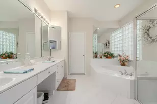 1627 SE Ballantrae Blvd, Port Saint Lucie, FL 34952 - Photo 16