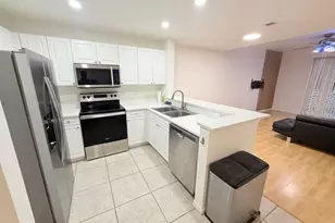 4167 Crystal Lake Dr, Deerfield Beach, FL 33064 - Photo 2