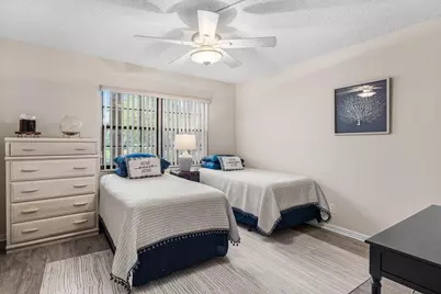 11223 Aspen Glen Drive, Boynton Beach, FL 33437 - Photo 16