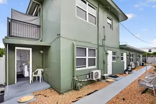 3404 Spring St, Pompano Beach, FL 33062 - Photo 10
