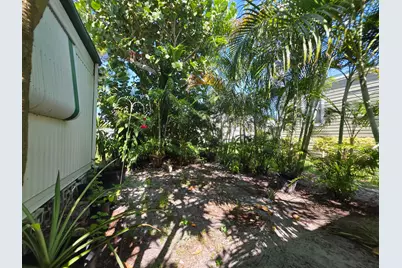 6125 N Guava Lane, Atlantis, FL 33462 - Photo 4