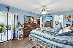 4725 Lucerne Lakes Blvd E, Lake Worth, FL 33467 - Photo 14