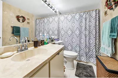 4725 Lucerne Lakes Boulevard E #202, Lake Worth, FL 33467 - Photo 20