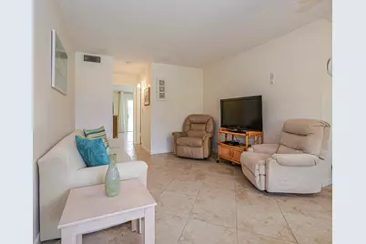 41 Woodland Drive #205, Vero Beach, FL 32962 - Photo 6