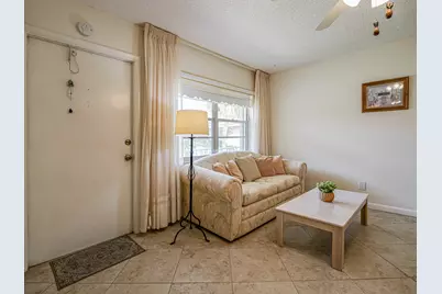 41 Woodland Drive #205, Vero Beach, FL 32962 - Photo 6