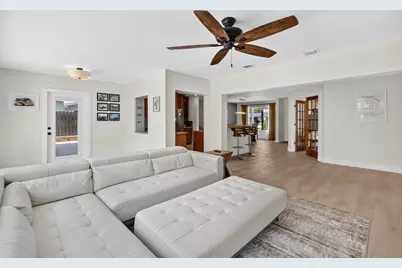 520 SE 14th Street, Pompano Beach, FL 33060 - Photo 8