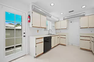 6151 Riverwalk Ln, Jupiter, FL 33458 - Photo 12