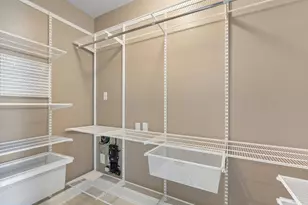 2617 NE 14th Ave, Wilton Manors, FL 33334 - Photo 18